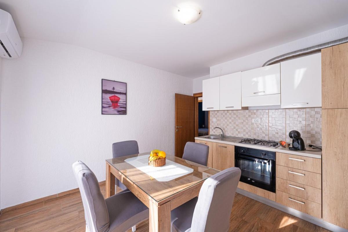 Carpe Diem In Kosinozici - Istrien Guest house Vrznaveri